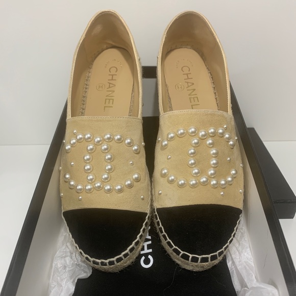 Chanel Pearl Embellished Suede Espadrilles - Picture 4 of 6